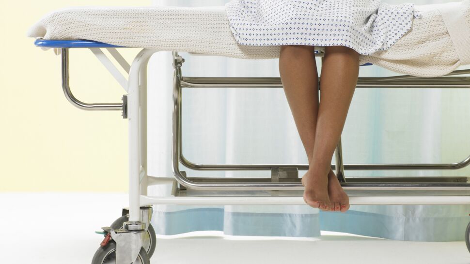 À l'hôpital pour des calculs rénaux, elle ressort amputée des pieds et des mains