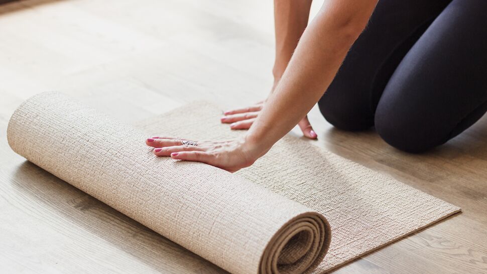 Infertilité : une substance dans les meubles rembourrés et les tapis de yoga en cause