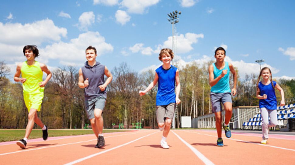 Ostéoporose : les fillettes devraient pratiquer 3h30 de sport par semaine