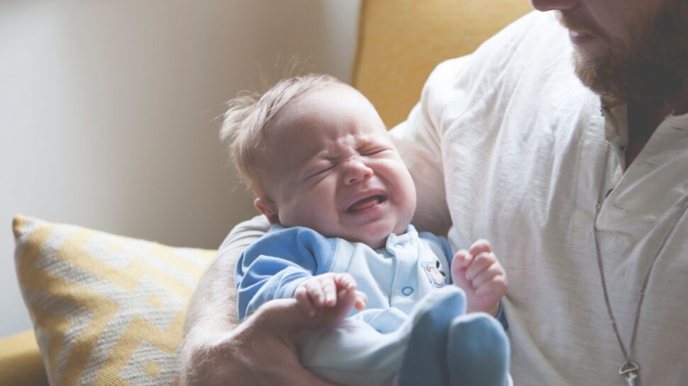 Un pédiatre dévoile sa technique pour calmer rapidement les bébés en pleurs