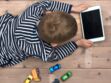 L’utilisation de tablettes et smartphones responsable de retard de langage chez les jeunes enfants