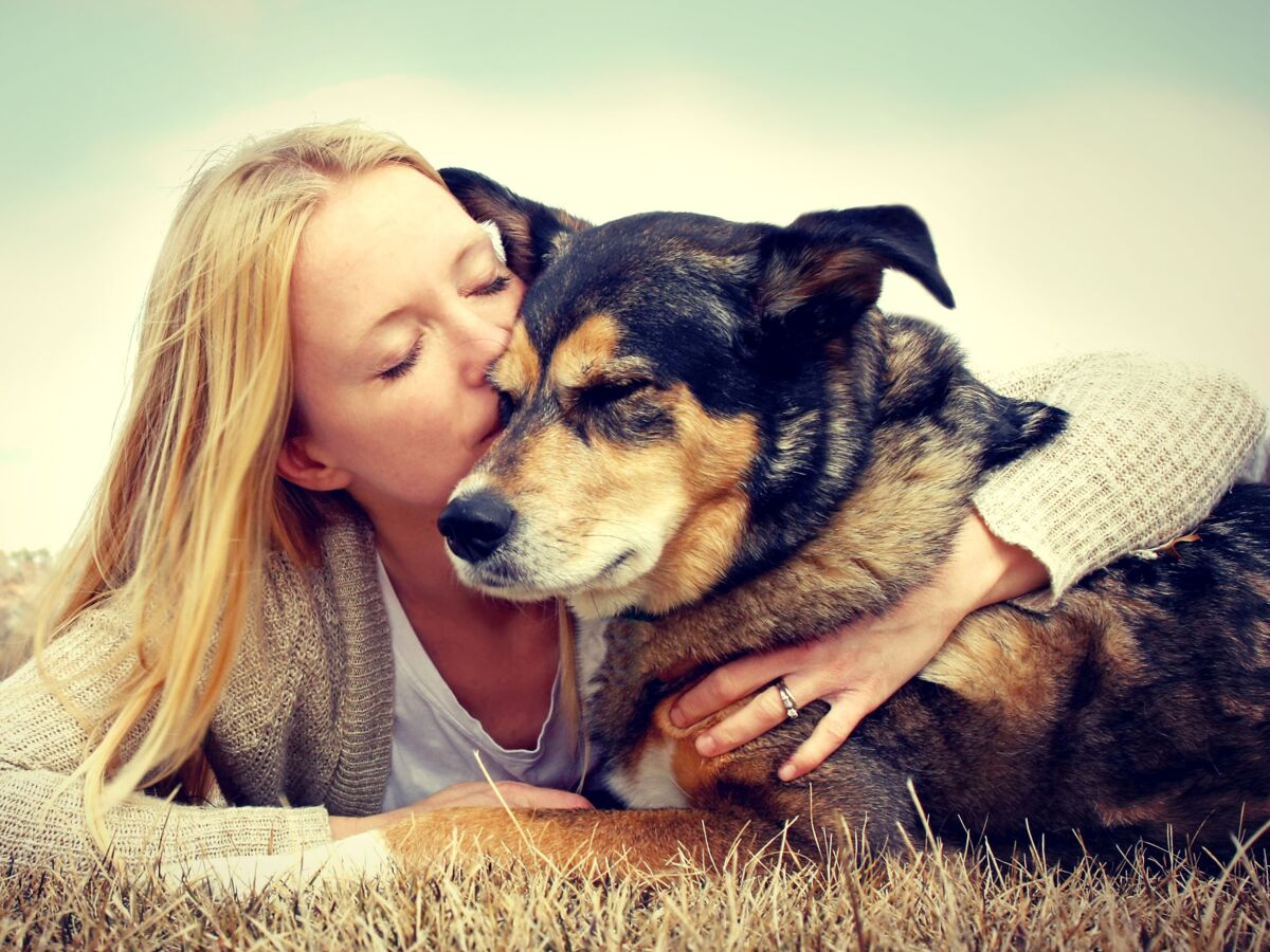 Suite à la mort de son chien, une Américaine a été victime du 