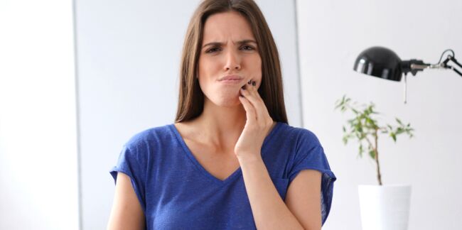 Comment se brosser les dents quand on a les gencives fragiles ?