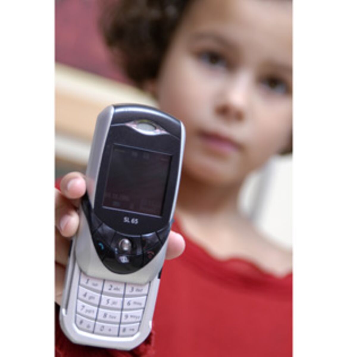 Téléphone portable pour les enfants : une utilisation modérée est