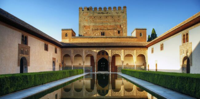 L'Alhambra de Grenade : une somptueuse cité médiévale