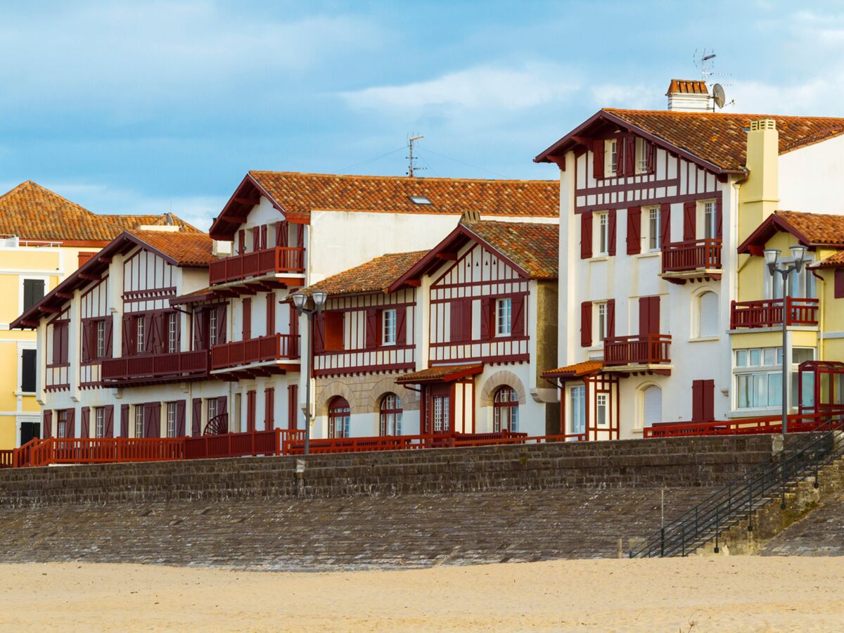 Le charme piquant du Pays Basque : Femme Actuelle Le MAG