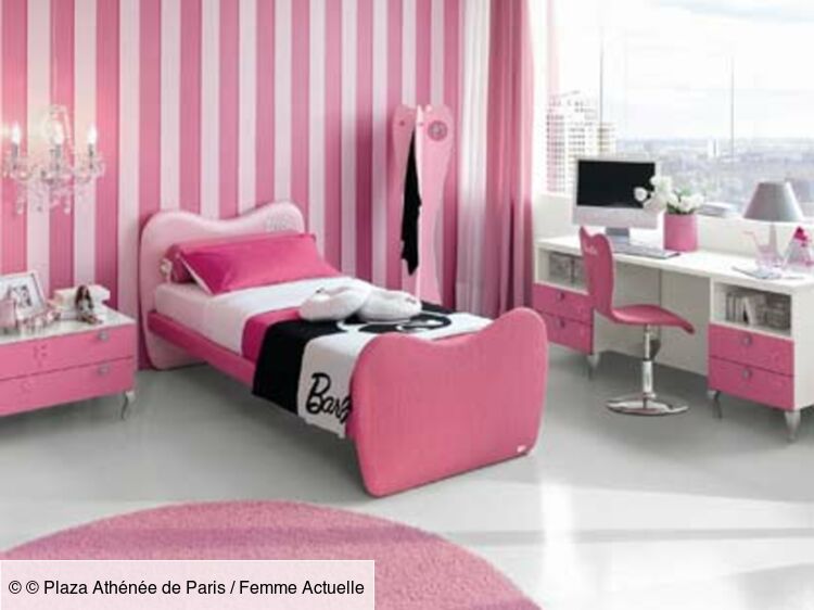 Le Plaza Athénée permet aux fillettes de dormir dans la chambre de Barbie :  Femme Actuelle Le MAG