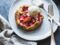 Tartelette rustique fraise-rhubarbe	 