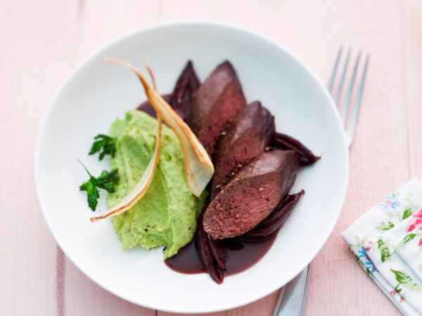 Selle de sanglier sauce grand veneur : découvrez les recettes de ...