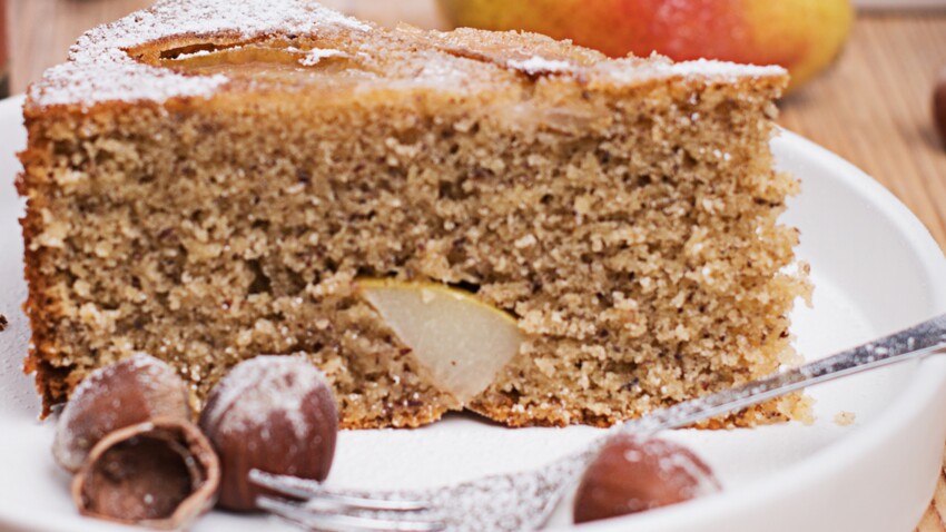 Gateau Moelleux Aux Noix Et A La Poire Decouvrez Les Recettes De Cuisine De Femme Actuelle Le Mag