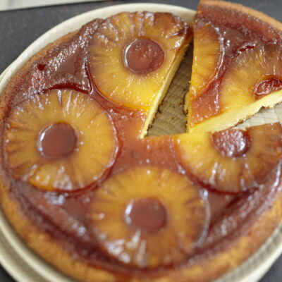 Gateau Au Yaourt Caramelise A L Ananas Decouvrez Les Recettes De Cuisine De Femme Actuelle Le Mag