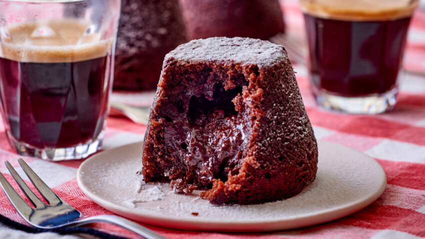 Petits Fondants Au Cœur Coulant Decouvrez Les Recettes De Cuisine De Femme Actuelle Le Mag