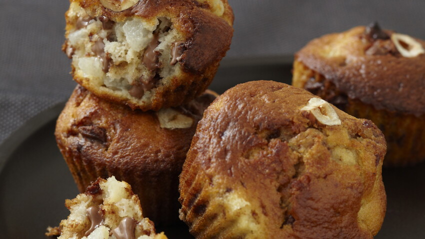 Muffins Aux Pepites Choco Praline Et Poires Decouvrez Les Recettes De Cuisine De Femme Actuelle Le Mag