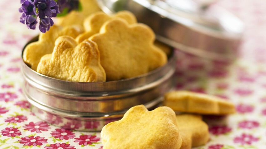 Petits Biscuits Sables Au Beurre Decouvrez Les Recettes De Cuisine De Femme Actuelle Le Mag