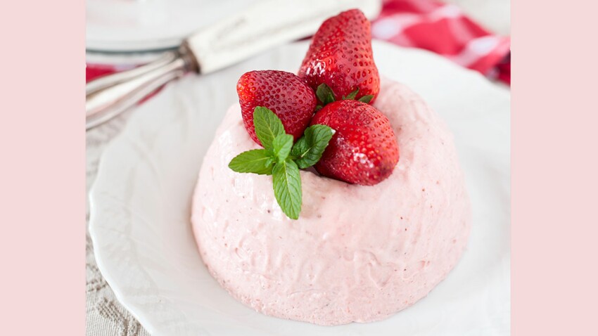 Mousse Glacee Aux Fraises Decouvrez Les Recettes De Cuisine De Femme Actuelle Le Mag