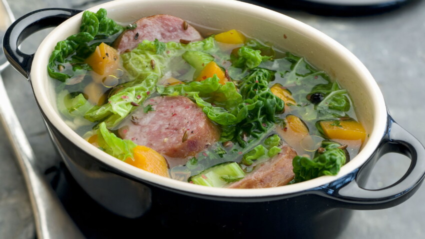 Potée au chou vert : découvrez les recettes de cuisine de Femme