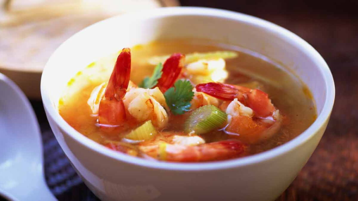 Soupe chinoise aux crevettes et au poulet découvrez les recettes de