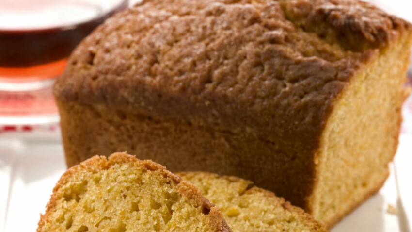 Gateau Au Yaourt A La Poudre D Amande Decouvrez Les Recettes De Cuisine De Femme Actuelle Le Mag