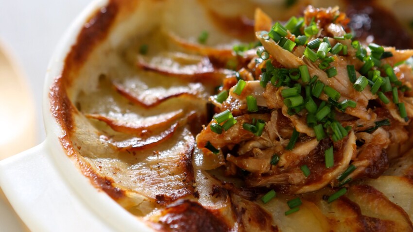 Gateau De Pomme De Terre Aux Restes De Poulet Roti Decouvrez Les Recettes De Cuisine De Femme Actuelle Le Mag