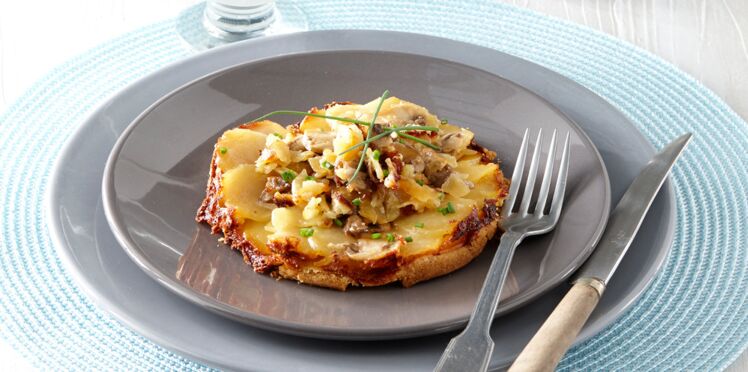 Biscuit De Pommes De Terre Au Camembert Et Aux Noisettes