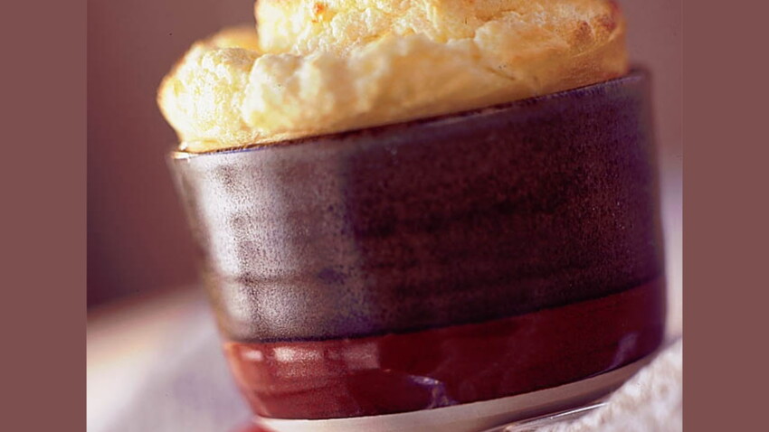 Soufflé au parmesan : découvrez les recettes de cuisine de Femme ... Soufflé au parmesan : découvrez les recettes de cuisine de Femme ...