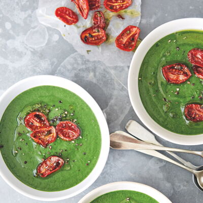 Veloute D Epinard Aux Tomates Cerises Decouvrez Les Recettes De Cuisine De Femme Actuelle Le Mag