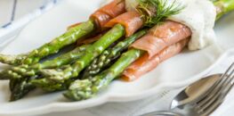 roulades de saumon aux asperges et au chevre