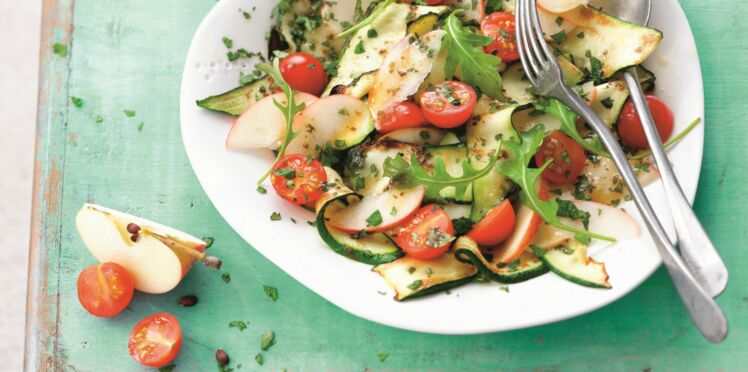 Salade Aux Courgettes Grillees Pommes Et Tomates Cerise