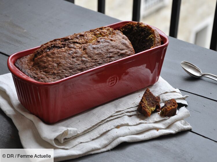 Layer cake au chocolat et à la pistache : découvrez les recettes de cuisine  de Femme Actuelle Le MAG