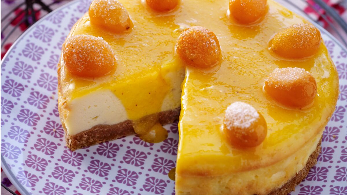 Cheese-cake au naturel, coulis de kumquats à peine confits : découvrez ...