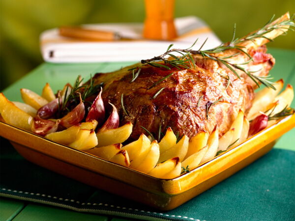 Gigot d'agneau en cocotte : découvrez les recettes de cuisine de Femme