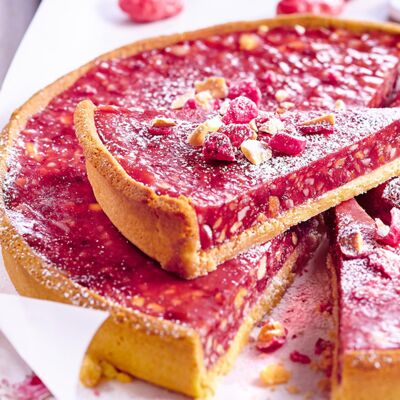 La vraie recette de la tarte aux pralines roses rapide : découvrez les  recettes de cuisine de Femme Actuelle Le MAG