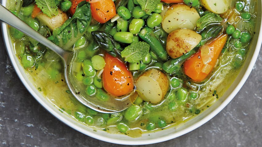 Soupe De Legumes Primeurs Decouvrez Les Recettes De Cuisine De Femme Actuelle Le Mag