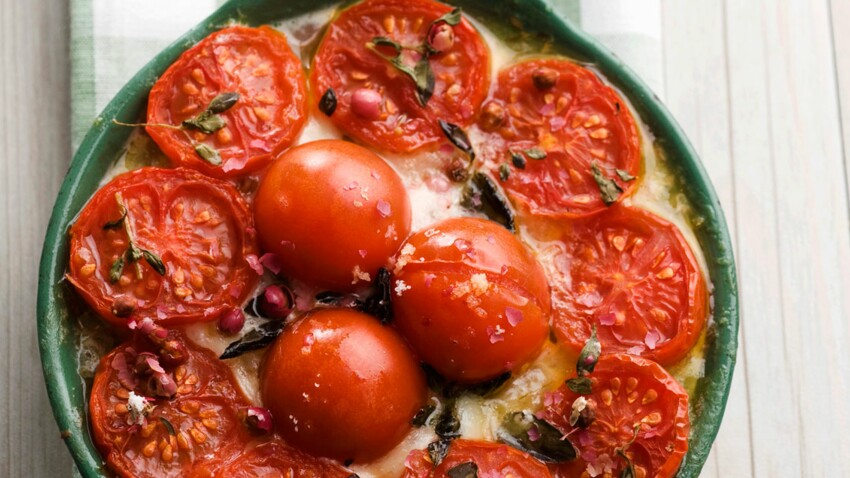 Gratin De Pommes De Terre A La Tomate Et A La Mozzarella Decouvrez Les Recettes De Cuisine De Femme Actuelle Le Mag