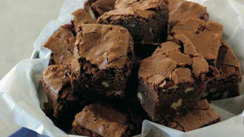 Brownies Au Chocolat Et Aux Noix Du Bresil Facile Et Rapide Decouvrez Les Recettes De Cuisine De Femme Actuelle Le Mag