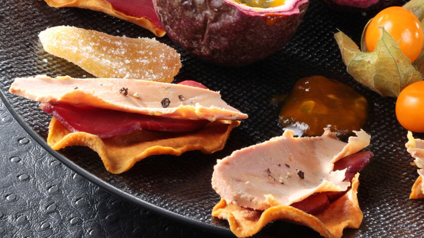 Chips De Mangue Au Magret Et Foie Gras De Canard Decouvrez Les Recettes De Cuisine De Femme Actuelle Le Mag Chips De Mangue Au Magret Et Foie Gras De Canard Decouvrez Les Recettes De Cuisine De Femme Actuelle Le Mag