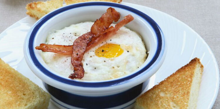 Oeuf Cocotte Au Bacon D Couvrez Les Recettes De Cuisine De Femme