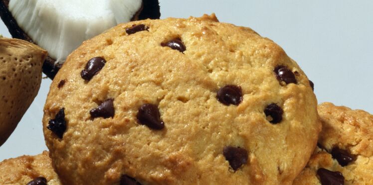 Cookies A La Noix De Coco Et Aux Pepites De Chocolat Decouvrez