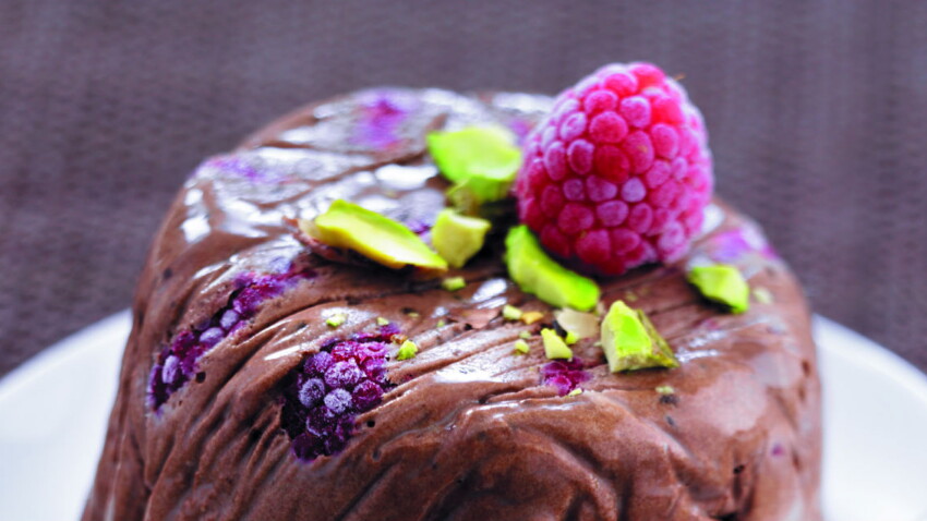 Parfait Au Chocolat Aux Framboises Et A La Pistache Decouvrez Les Recettes De Cuisine De Femme Actuelle Le Mag