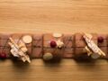 Buche Bueno, pignons, noix de pécan et chocolat de Pierre Augé