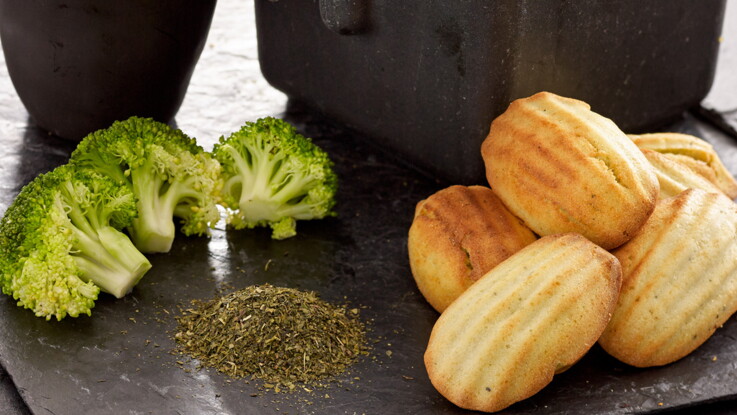 Petit Déjeuner Anti Cancer Madeleines Brocolis Et Thé Vert - 