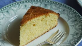 Dessert léger : notre recette de cake à la banane sans beurre ni sucre -  Les LouvesLes Louves