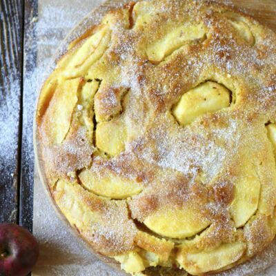 Gateau A La Compote De Pomme Decouvrez Les Recettes De Cuisine De Femme Actuelle Le Mag