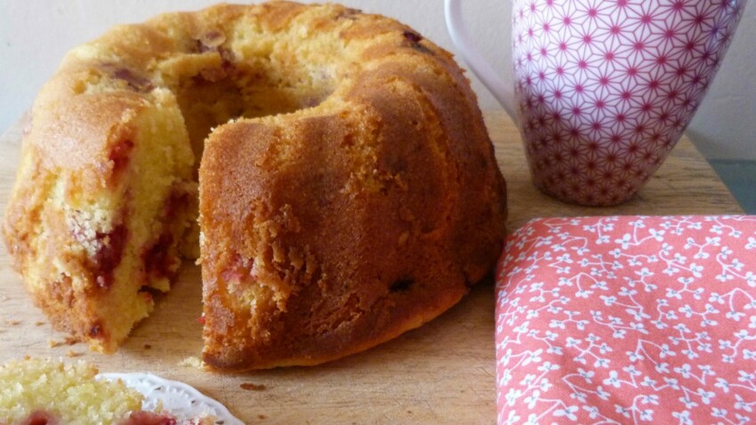 Bundt Cake Au Carre Frais Citron Et Framboises Decouvrez Les Recettes De Cuisine De Femme Actuelle Le Mag