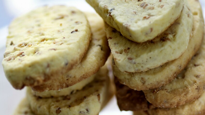 Petits Gateaux Sables A L Anis Decouvrez Les Recettes De Cuisine De Femme Actuelle Le Mag