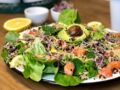 Salade avocat, quinoa et saumon