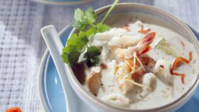 Soupe de poisson aux poireaux et carottes rapide : découvrez les recettes de  cuisine de Femme Actuelle Le MAG