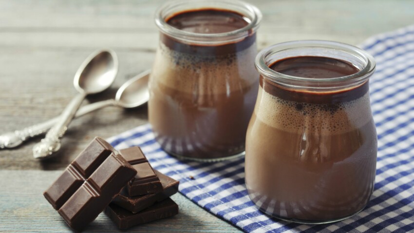 Yaourts Maison Au Chocolat Facile Et Rapide Decouvrez Les Recettes De Cuisine De Femme Actuelle Le Mag