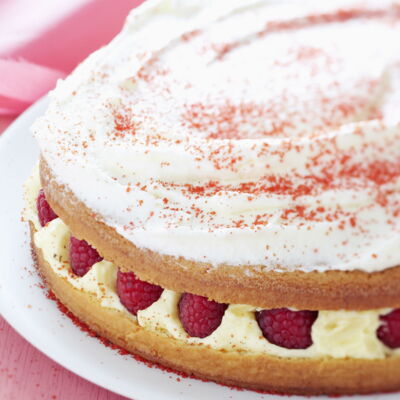 Gateau Framboisier Decouvrez Les Recettes De Cuisine De Femme Actuelle Le Mag