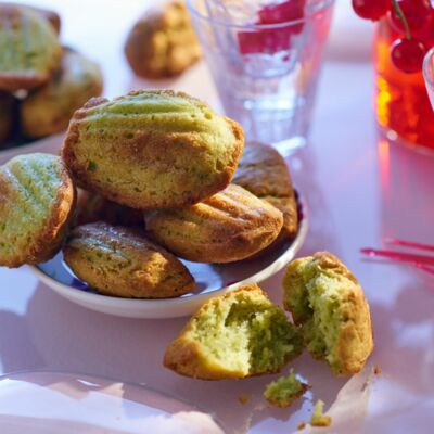 Madeleines Salees Toutes Vertes Decouvrez Les Recettes De Cuisine De Femme Actuelle Le Mag